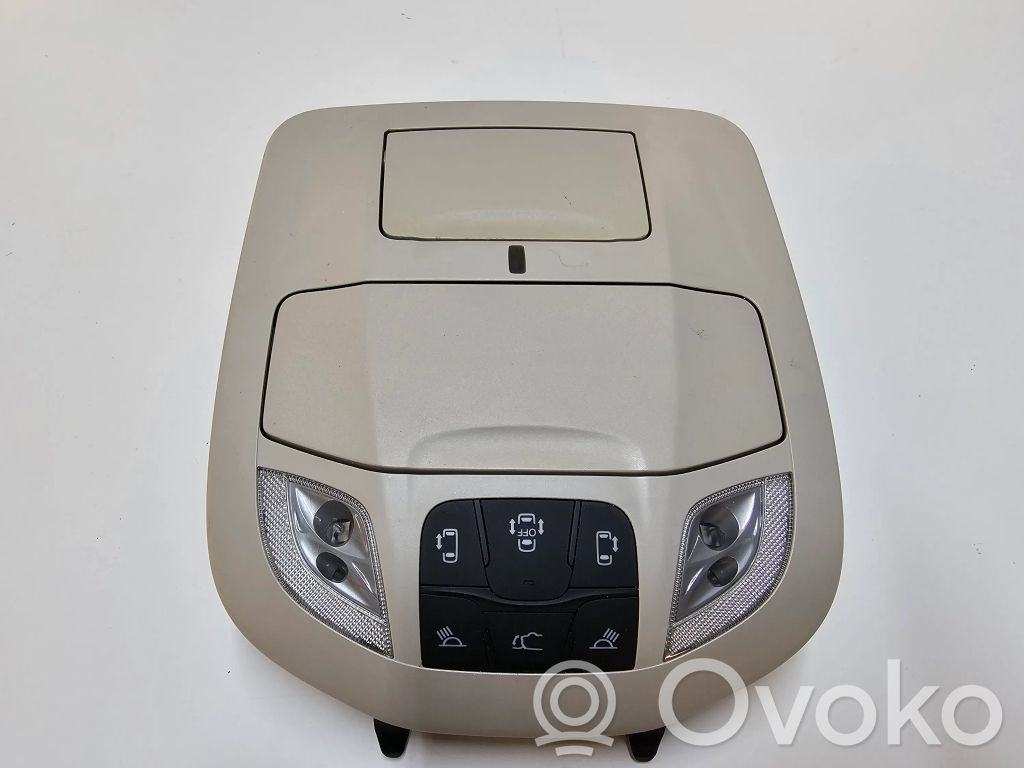 Chrysler Pacifica Front seat light 