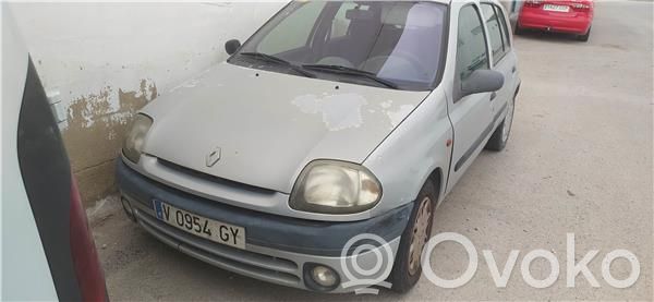 Renault Clio II Engine mount bracket 