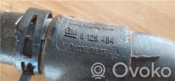 Opel Corsa B Conductă/furtun lichid de răcire motor 