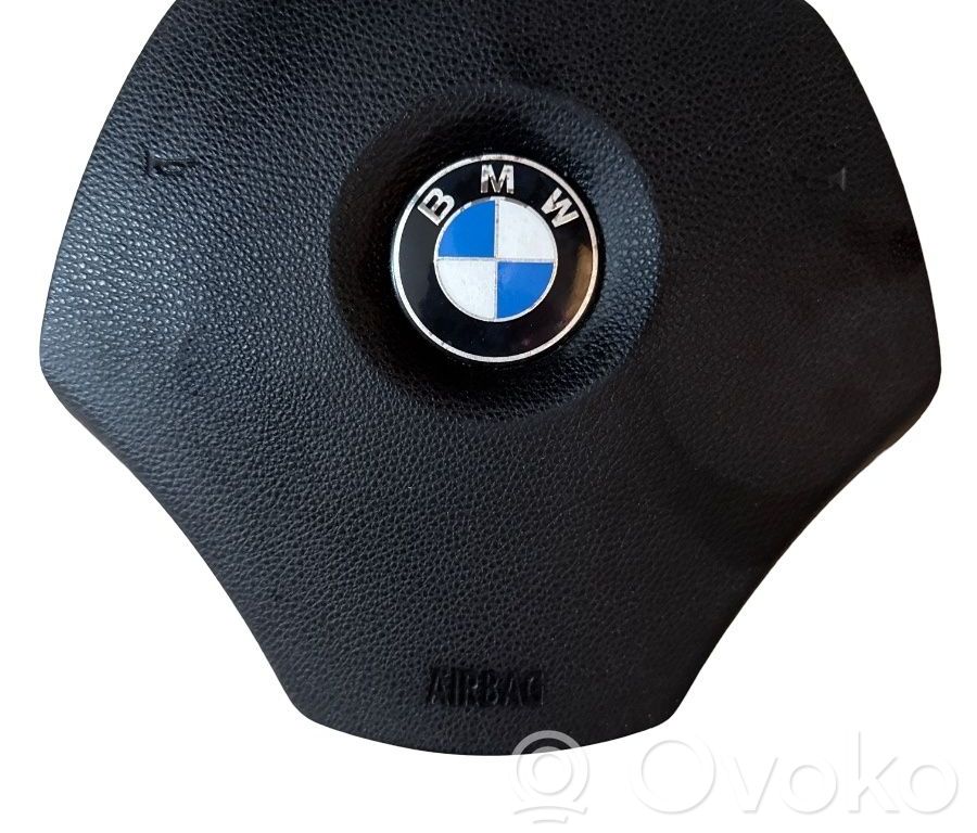 Steering wheel airbag