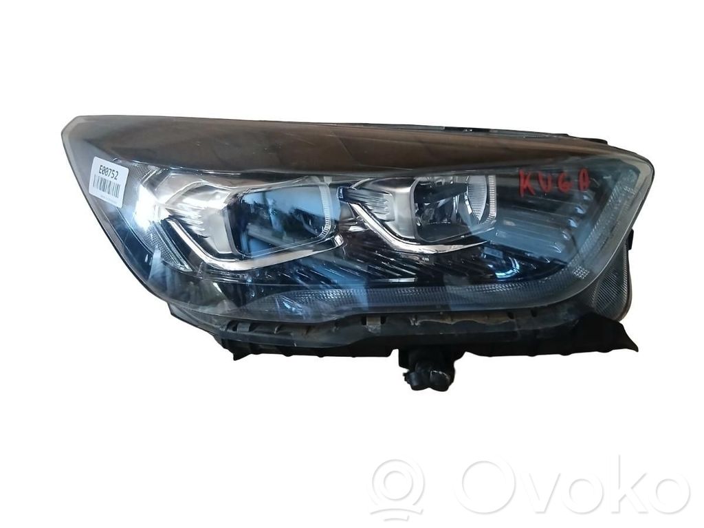 Ford Kuga II Scheinwerfer 