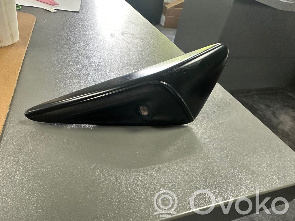 Tesla Model Y Wing mirror camera 