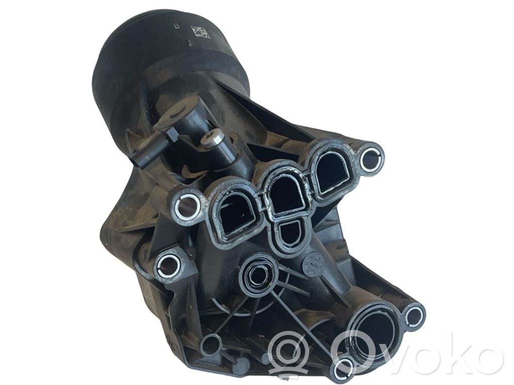 Oil filter cover   05L115389B