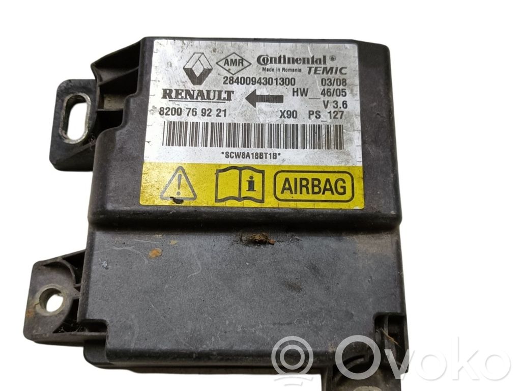 Airbag control unit/module   8200769221