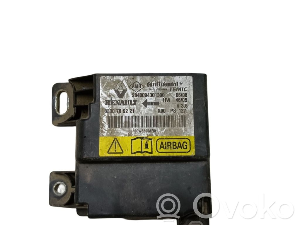 Dacia Logan I Airbag control unit/module 
