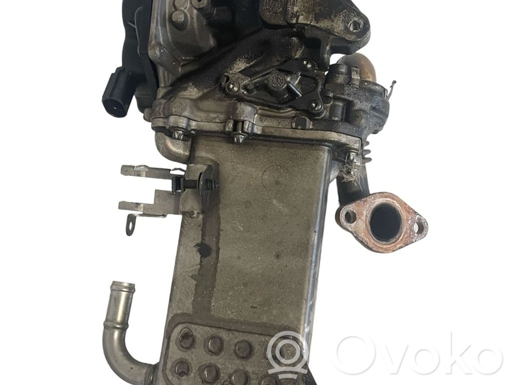 Audi Q5 SQ5 8R Refrigerador de la válvula EGR 