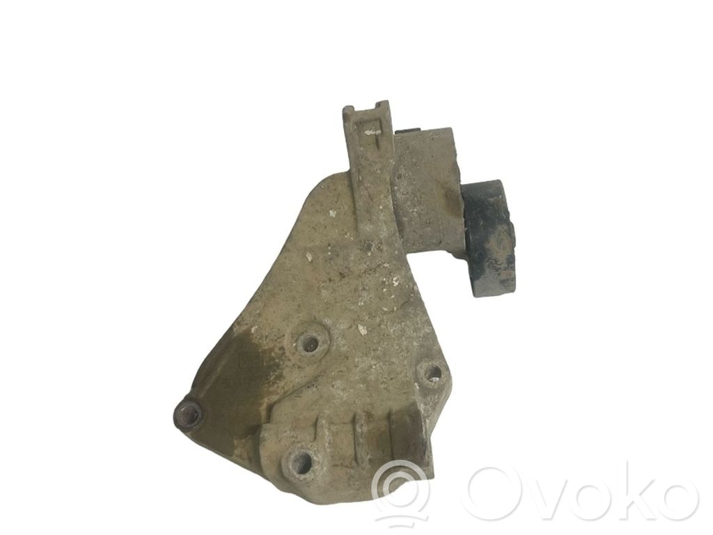 Iveco Daily 4th gen Kopfventil-Halteeinsatz/Halter 