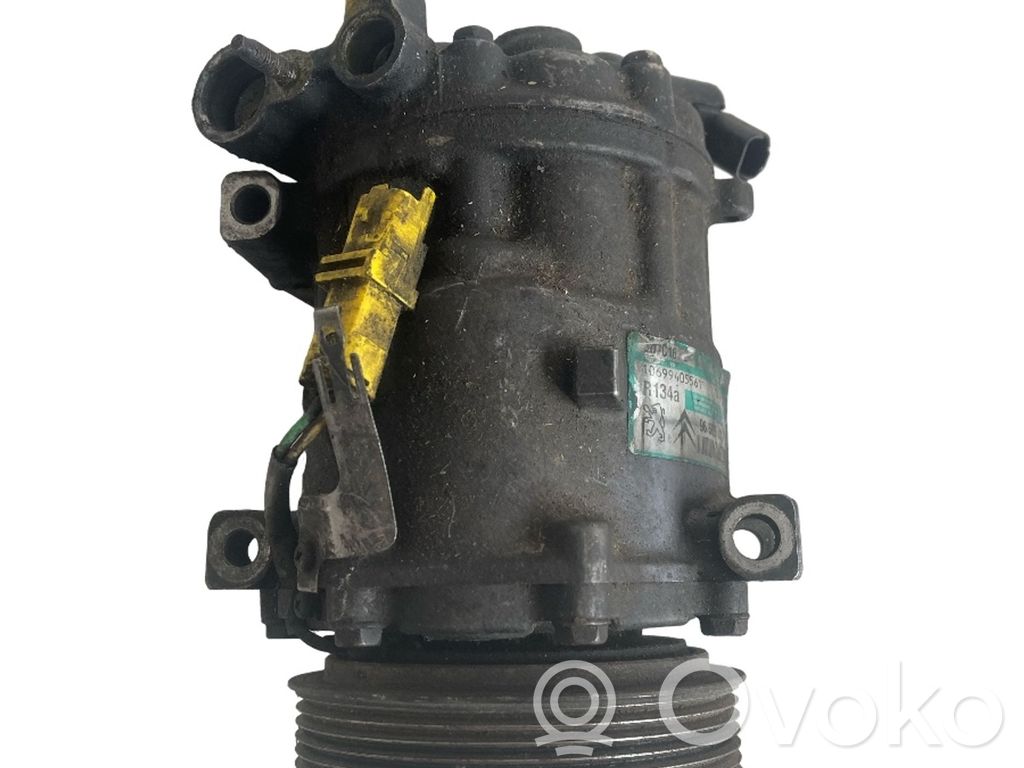 Kompresor / Sprężarka klimatyzacji A/C   10699405561,96565726