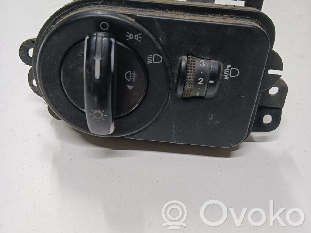 Interruptor de control del panel de luces   2S6T13A024AB