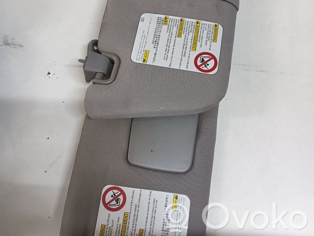 Sun visor
