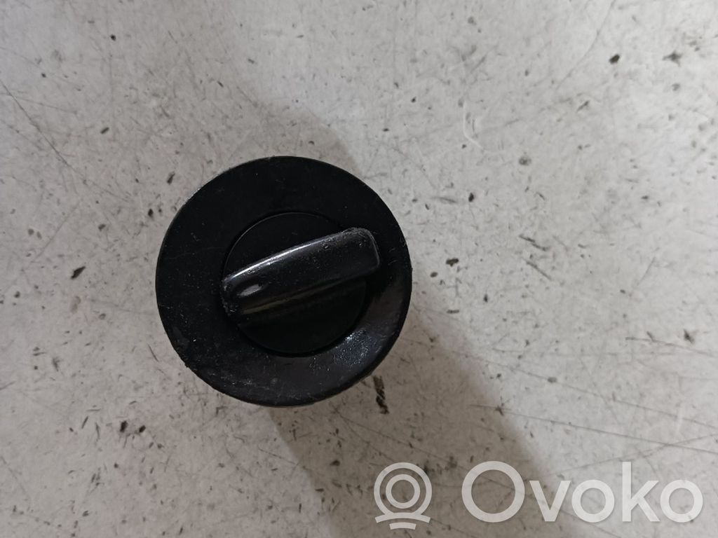 Skoda Octavia Mk2 (1Z) Panel lighting control switch 