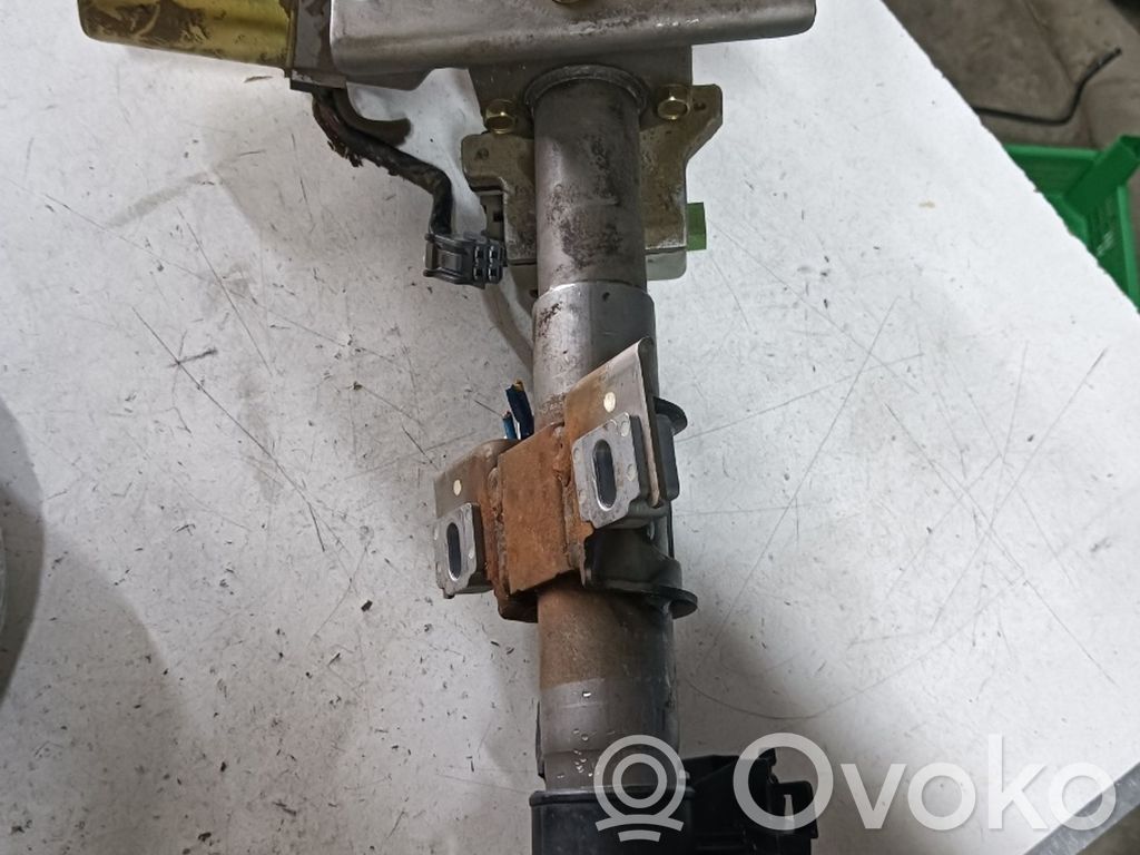 Opel Agila A Ohjauspyörän akseli 