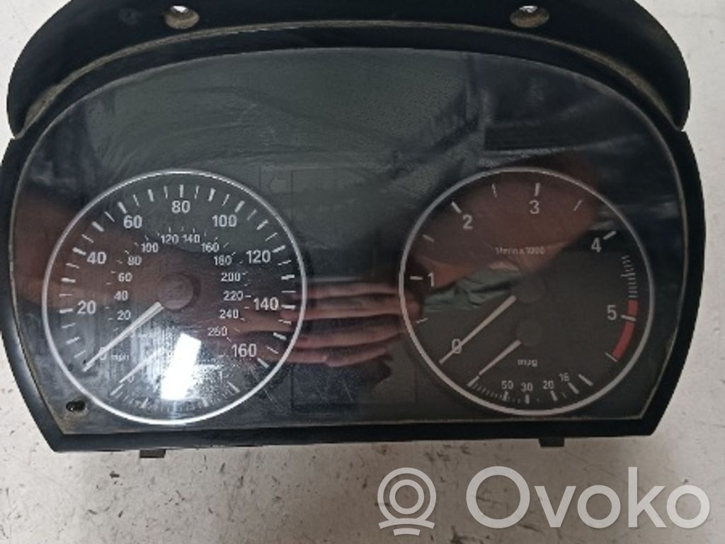 Compteur de vitesse tableau de bord   102538051