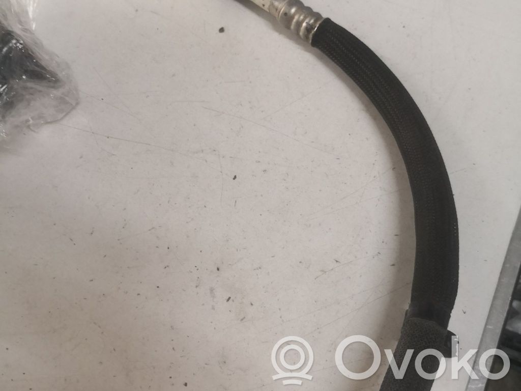 Air conditioning (A/C) pipe/hose   GK3119D850AD