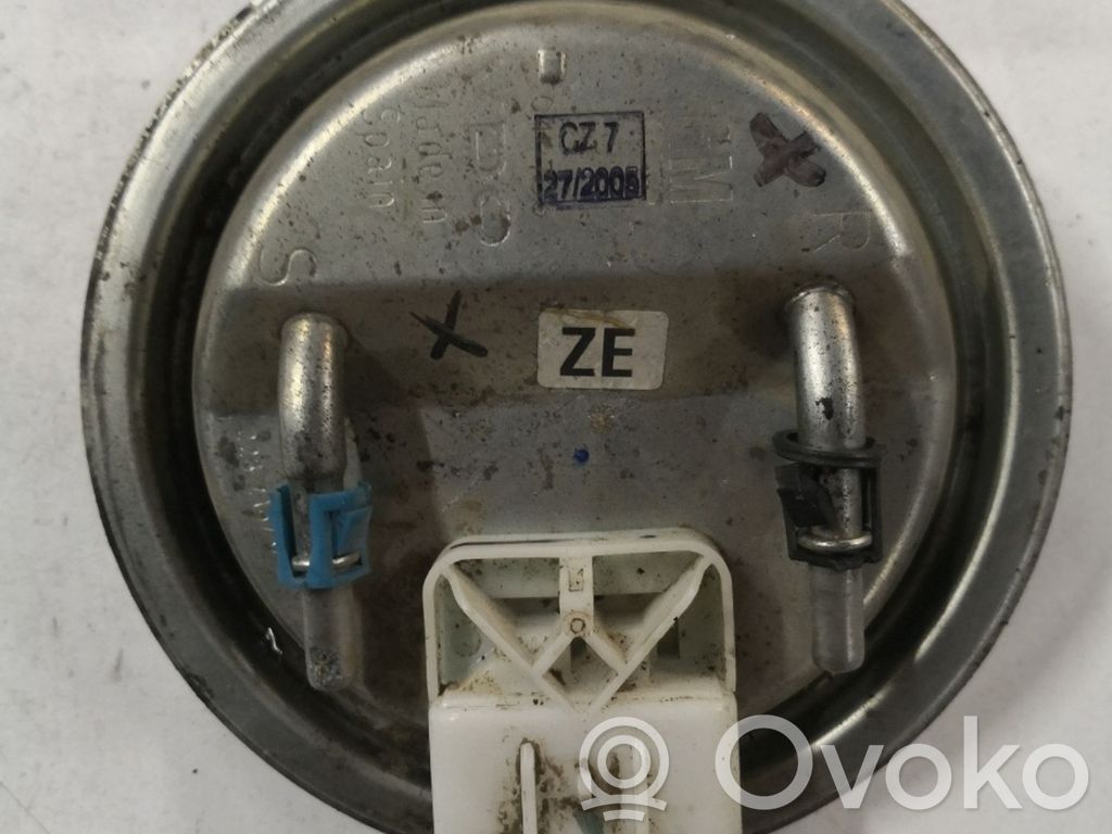 Opel Corsa C Pompa carburante immersa 