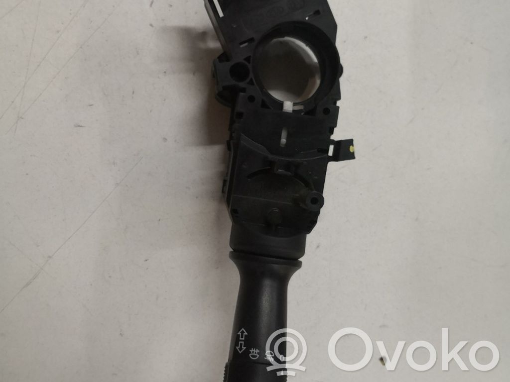 KIA Sorento Posūkių/ šviesų rankenėlė 