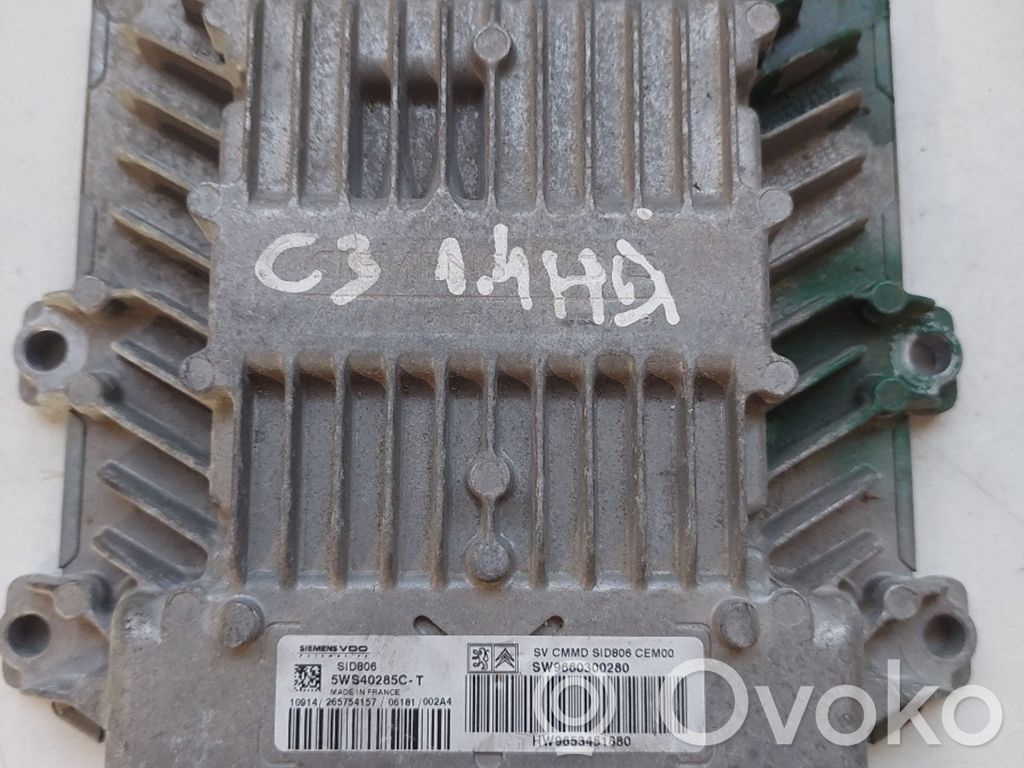 Motorsteuergerät ECU   5WS40285C