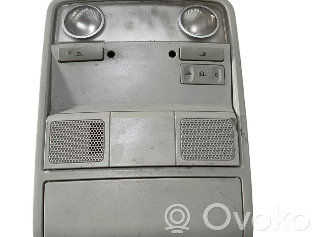 Garniture de console d'éclairage de ciel de toit   1K0867489