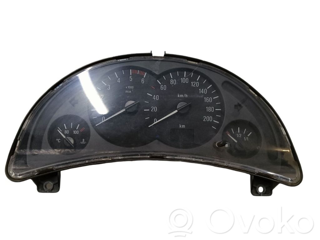 Opel Corsa C Nopeusmittari (mittaristo) 