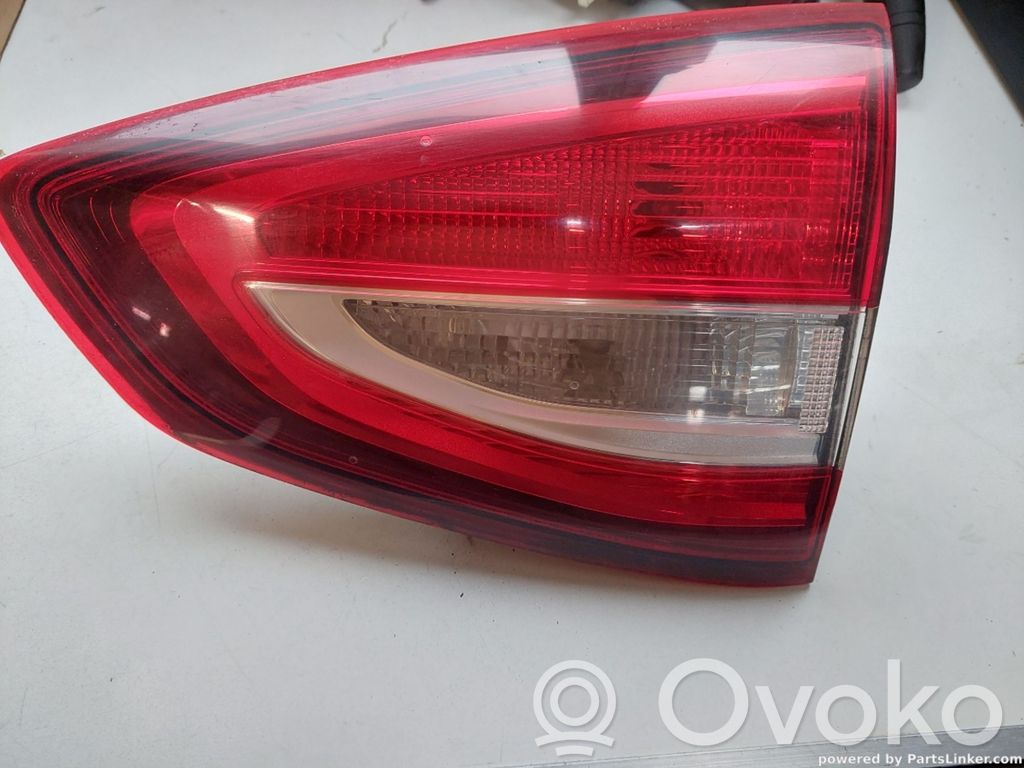 Lampa tylna   13A602BC