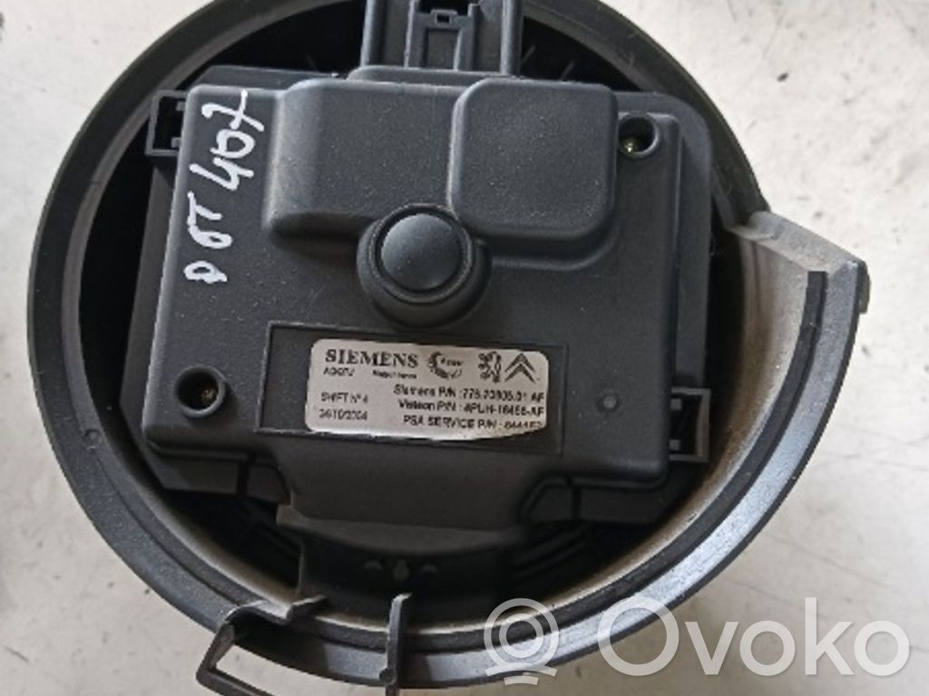 Peugeot 407 Вентилятор печки 