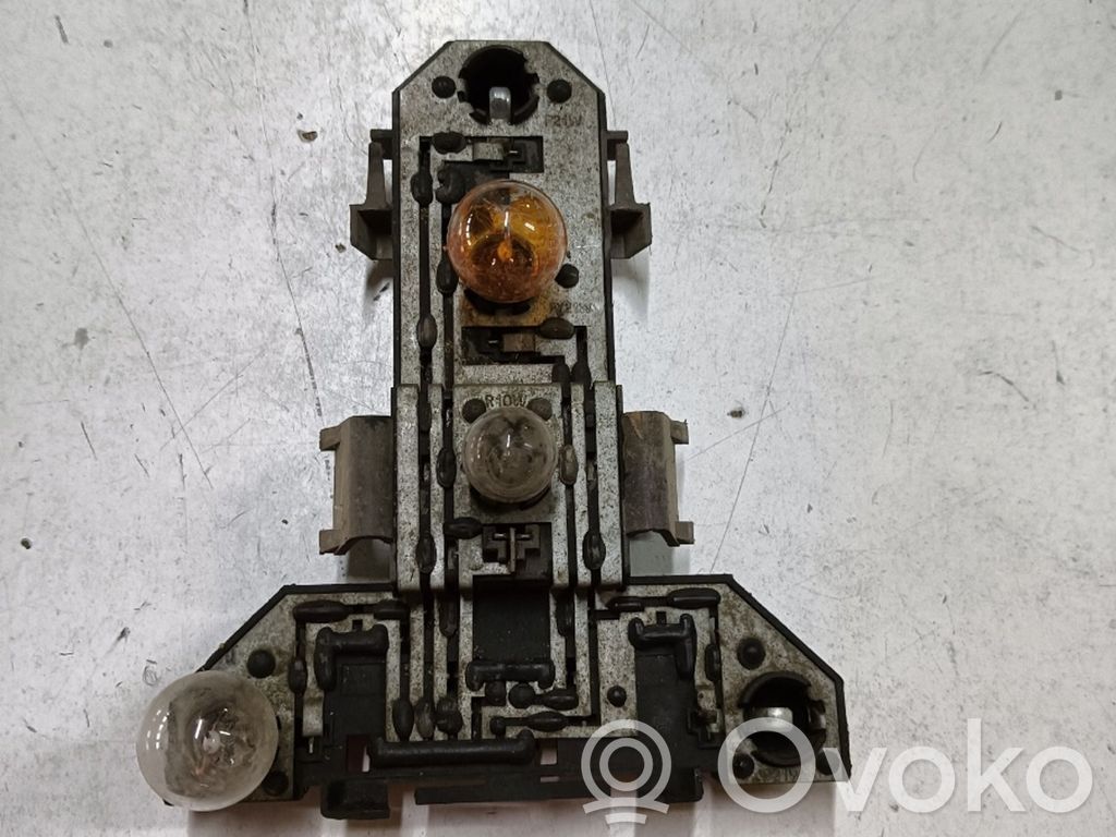 Takavalon osa   1J6945257