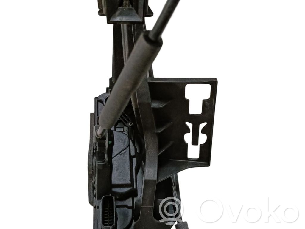 Front door lock