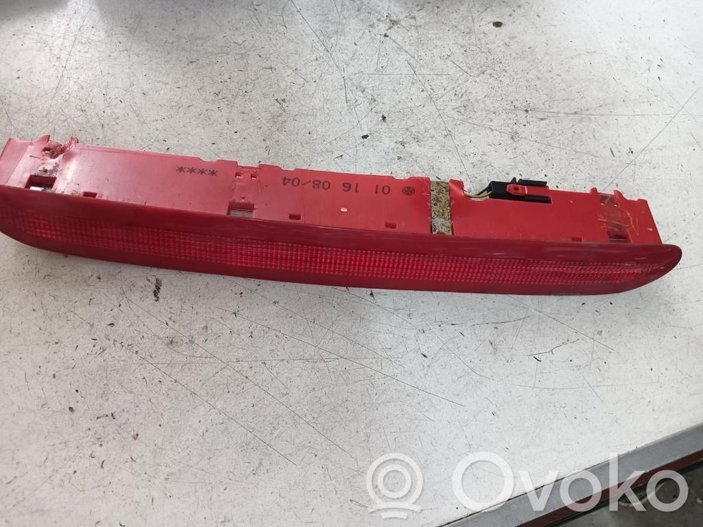 Third/center stoplight   1K6945097B