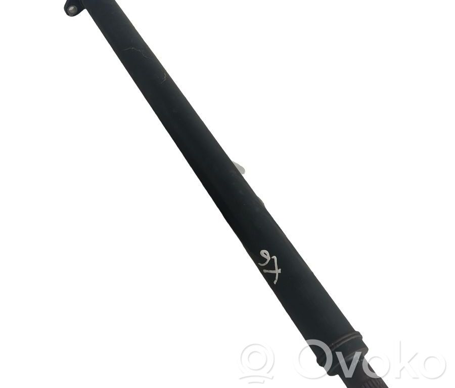 Etukardaaniakseli   7556019