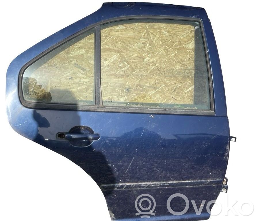 Volkswagen Bora Puerta trasera 