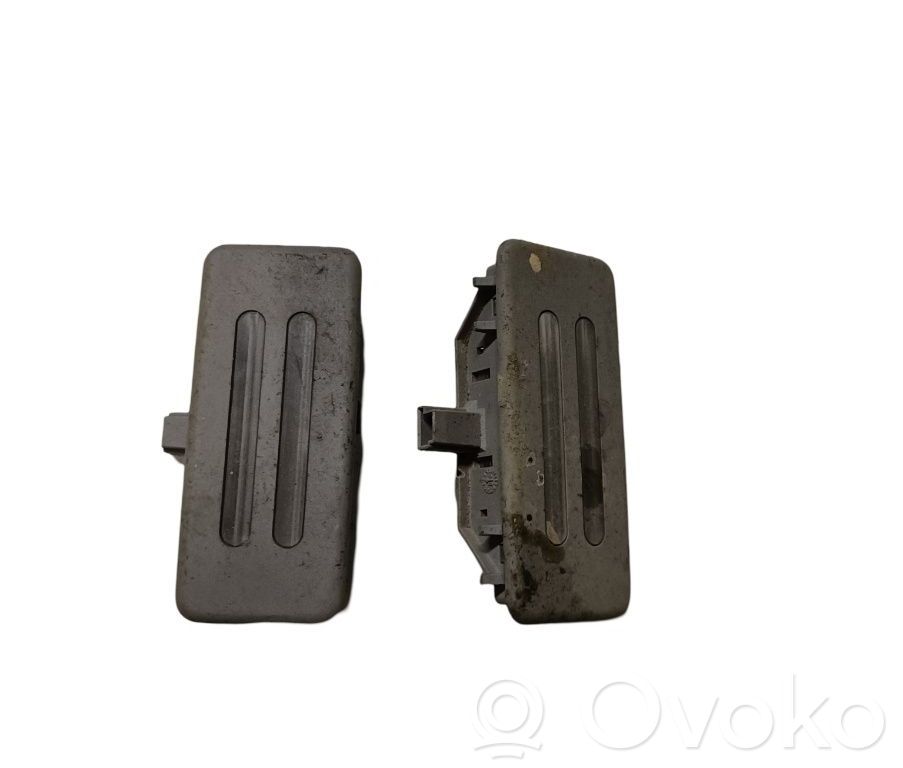 Sonnenblende   51166981650