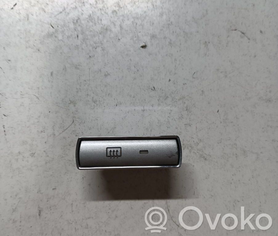 Windscreen/window heater switch   6M2T18C621