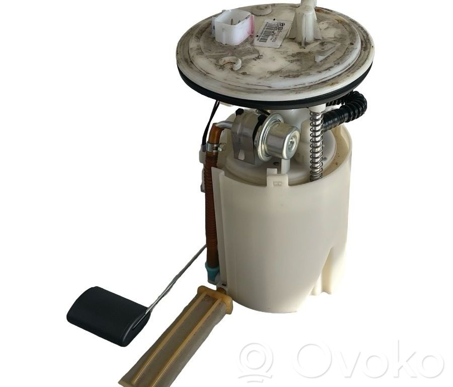 Bomba interna de combustible   311101H000