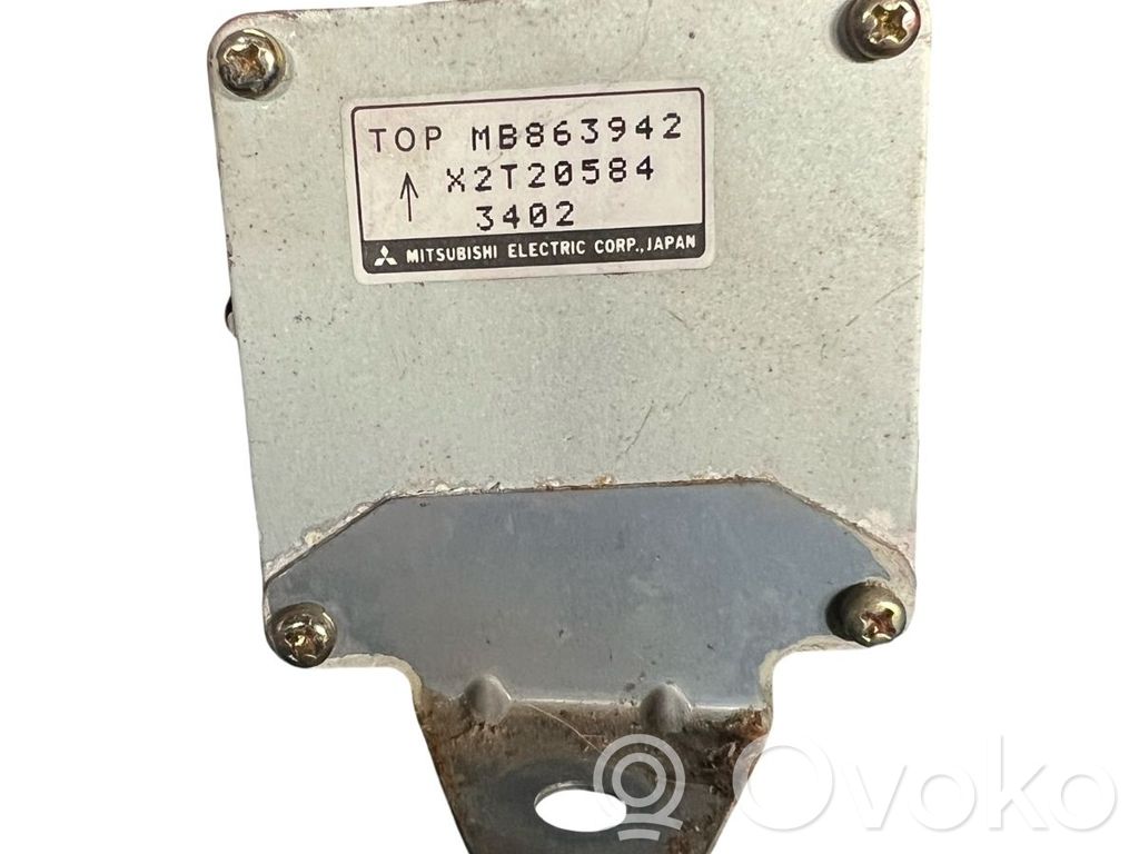 Acceleration sensor   MB863942