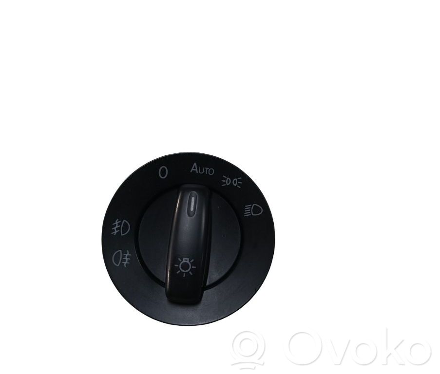 Volkswagen Golf V Interruttore di regolazione dell’illuminazione del quadro 