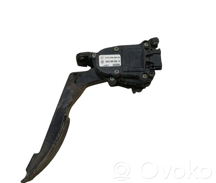 Gaspedal   8200386506D