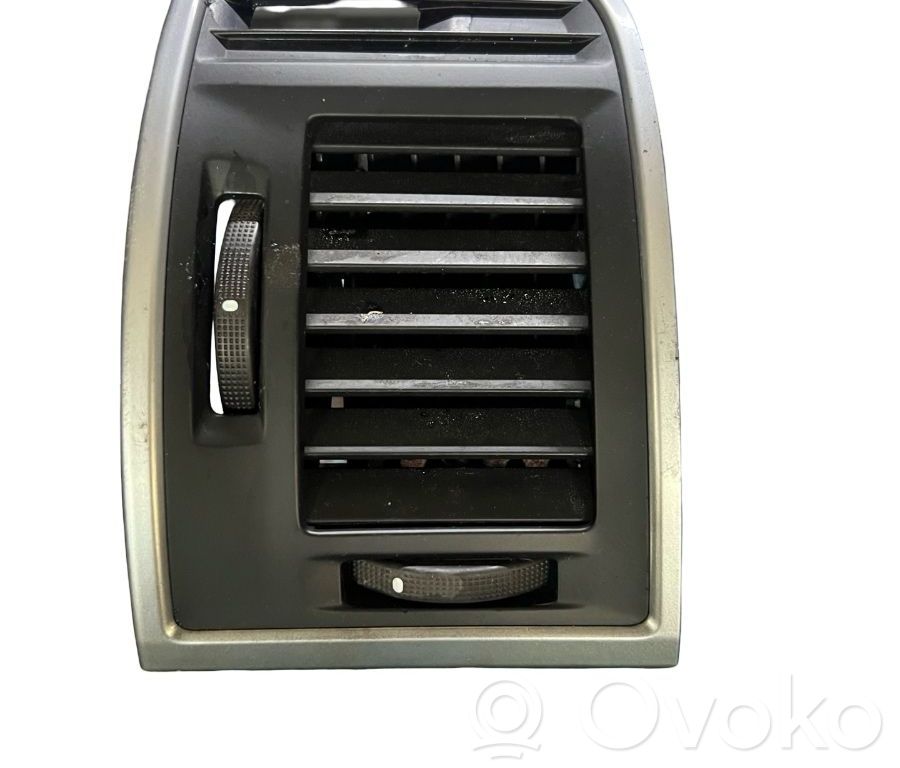 Saab 9-5 Moldura protectora de la rejilla de ventilación lateral del panel 