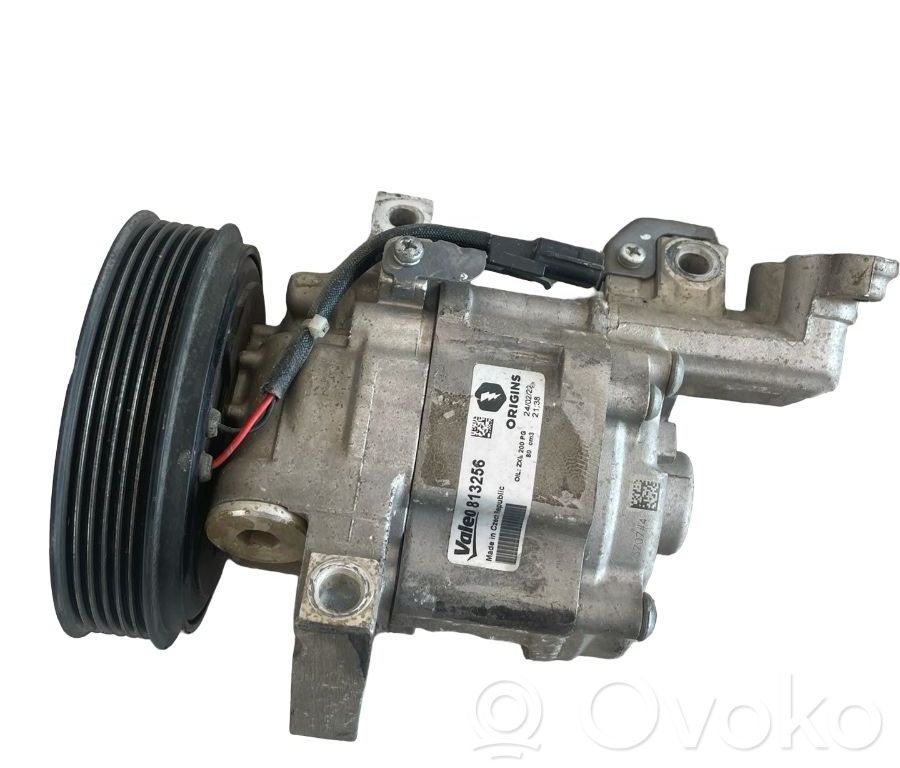 Dacia Duster Klimakompressor Pumpe 