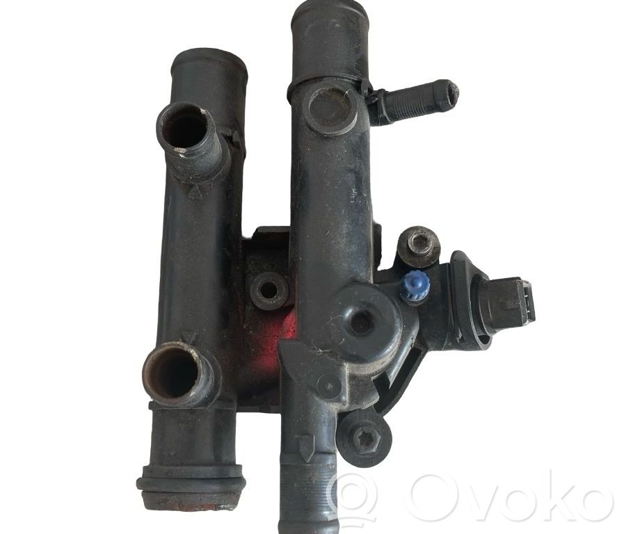 Carcasa del termostato (Usadas)   8200262235
