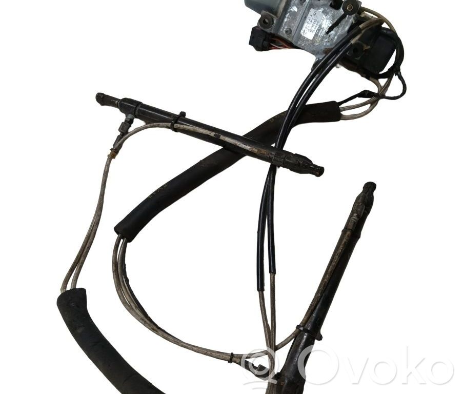 Avattavan katon hydraulipumppu   8N7871611A