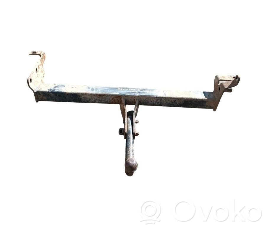 Towing hook eye