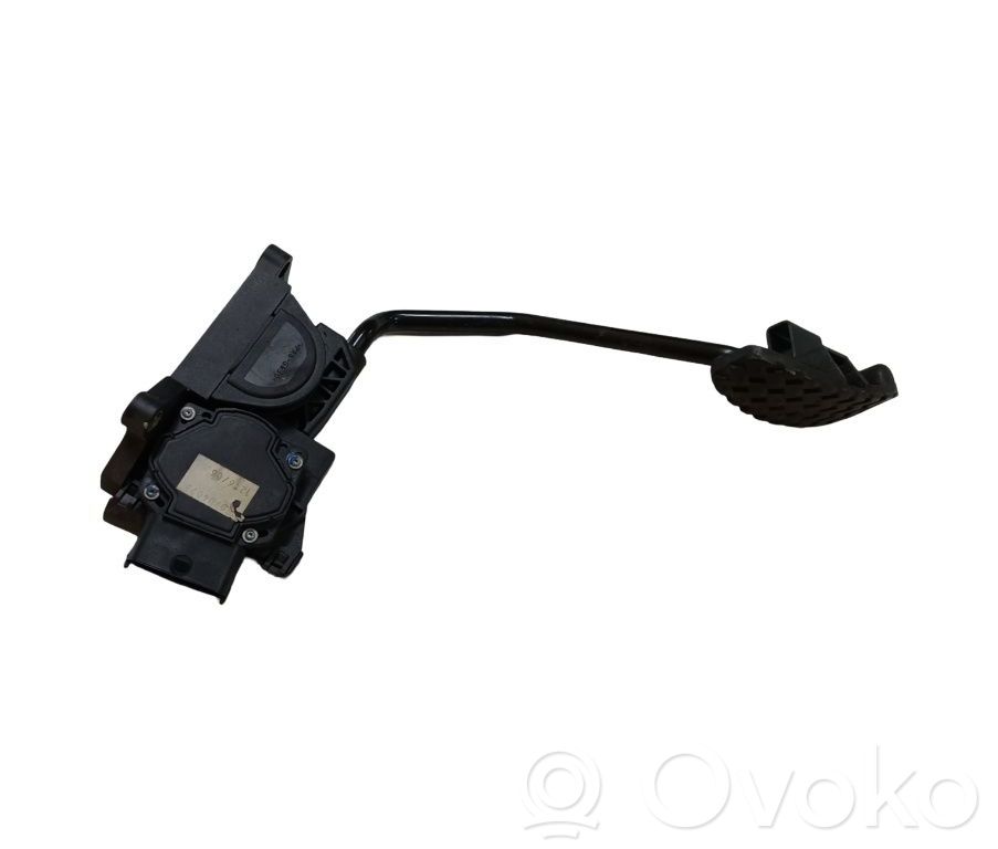 Fiat Albea Kaasupoljin 