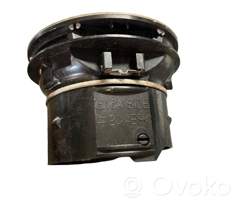 Mazda 323 F Grilă ventilație centrală 