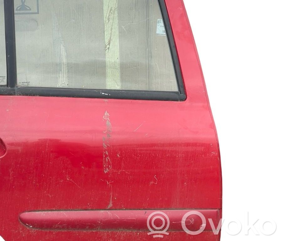 Renault Clio III Puerta trasera 