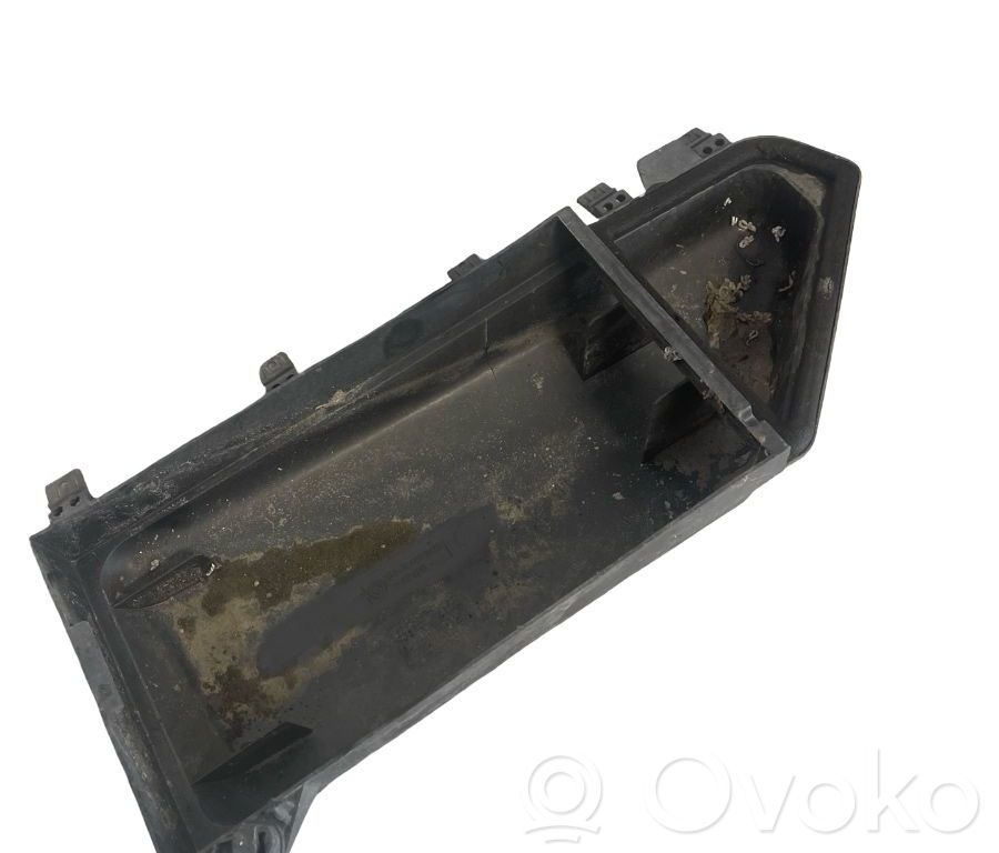 Ilmansuodattimen kotelon kansi   6913503