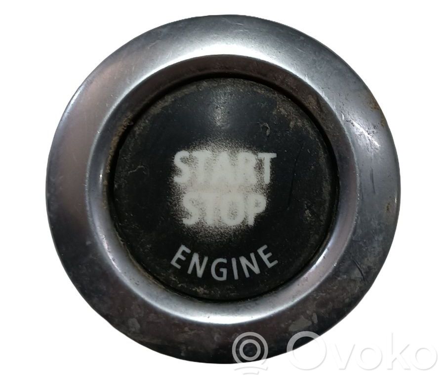 Interruttore a pulsante start e stop motore   6949913