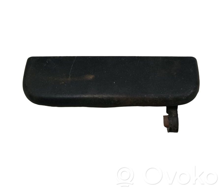 Manecilla externa puerta delantera