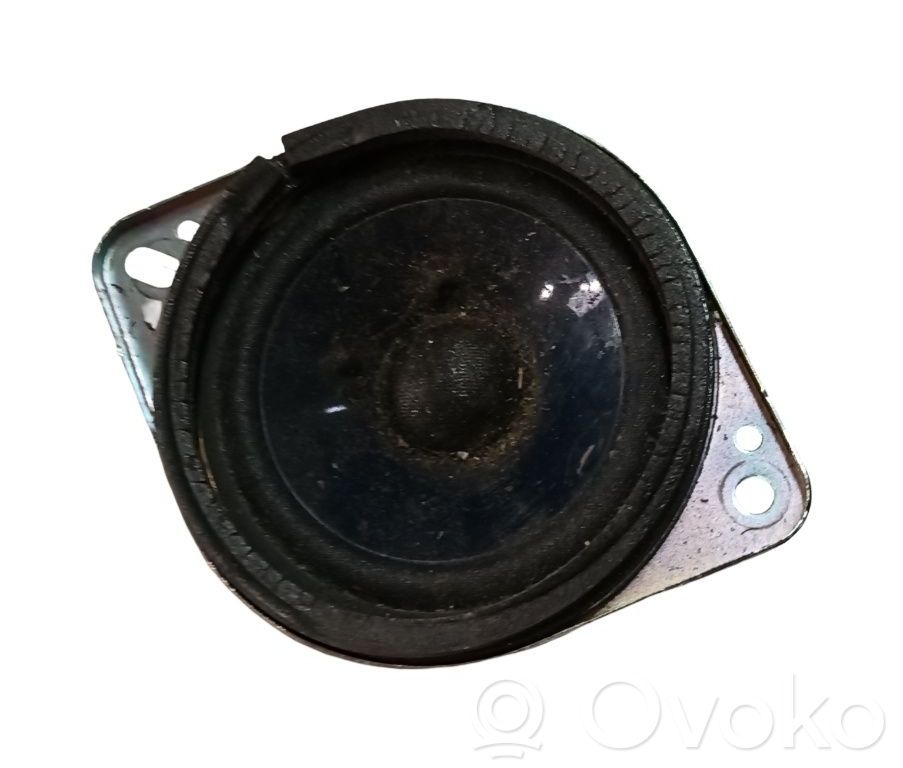 Etuoven diskanttikaiutin   AM5T18808AA