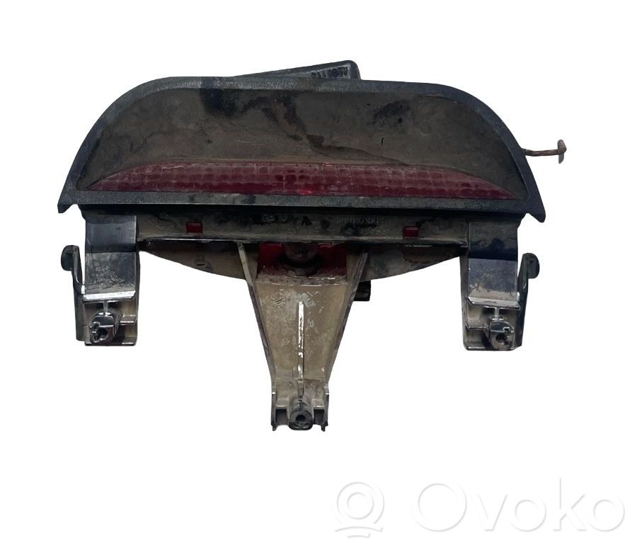 Rear/tail lights   265900027R
