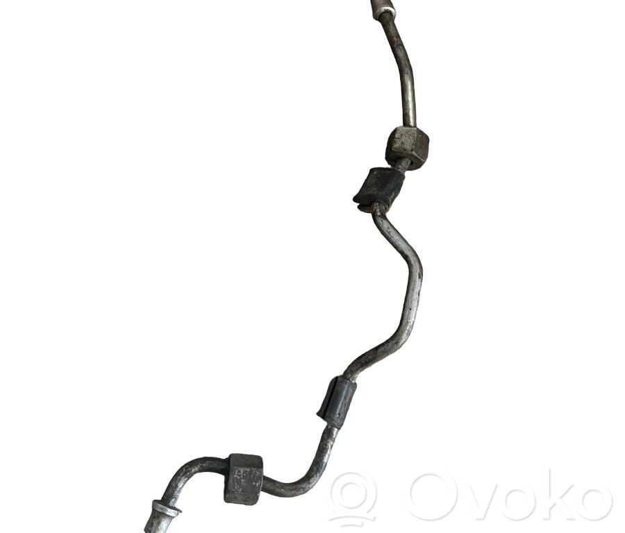 Fuel injector supply line/pipe